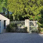 Chambre Privée Au Coeur De Belle Beille Hotel